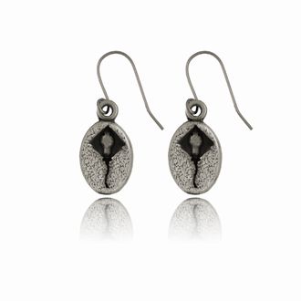 Stingray Oval Earrings