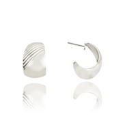 Teardrop Medium Hoop Post Ear